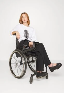 Anna Field T-Shirt Print - White -Anna Field 422ed7cab5584cd1a5515aaa7f2b9e90