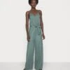 Anna Field Jumpsuit - Light Green