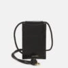 Anna Field Handytasche - Black 1 Anna Field Handytasche - Black -Anna Field 60648bd703cc4eb6bdb3795414fd5162