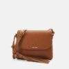 Anna Field LEATHER - Umhängetasche - Cognac 2 Anna Field LEATHER - Umhängetasche - Cognac -Anna Field e02964e27cfc4989b785dba6fd6c4654