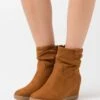 Anna Field WINTER BOOT - Keilstiefelette - Cognac -Anna Field fddac925efcf4f7e8cd42984a29b6b6e